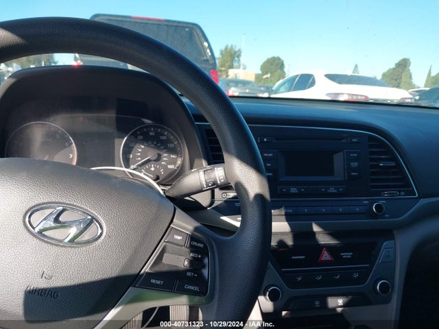 Hyundai ELANTRA SE 2017 5NPD74LF1HH102197 Image 6