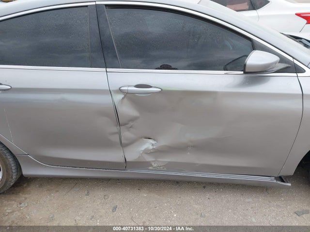 40731383 :رقم المزاد ، 1C3CCCAB9FN543448 vin ، 2015 Chrysler 200 Limited مزاد بيع