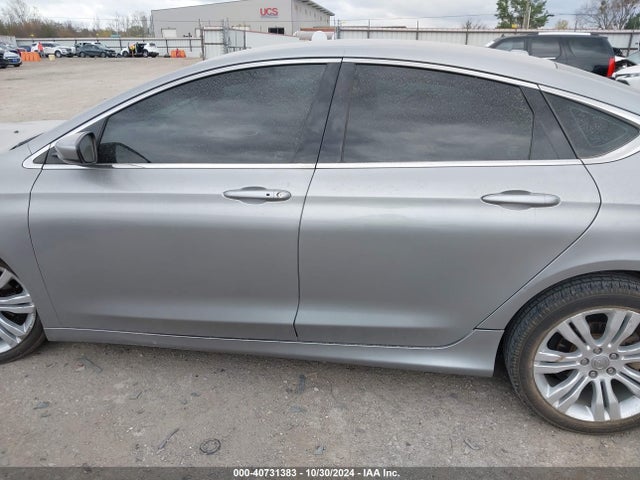 40731383 :رقم المزاد ، 1C3CCCAB9FN543448 vin ، 2015 Chrysler 200 Limited مزاد بيع