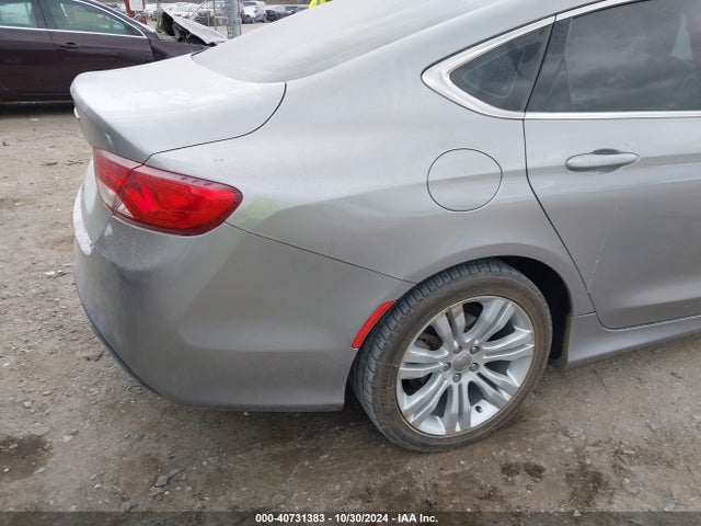 40731383 :رقم المزاد ، 1C3CCCAB9FN543448 vin ، 2015 Chrysler 200 Limited مزاد بيع