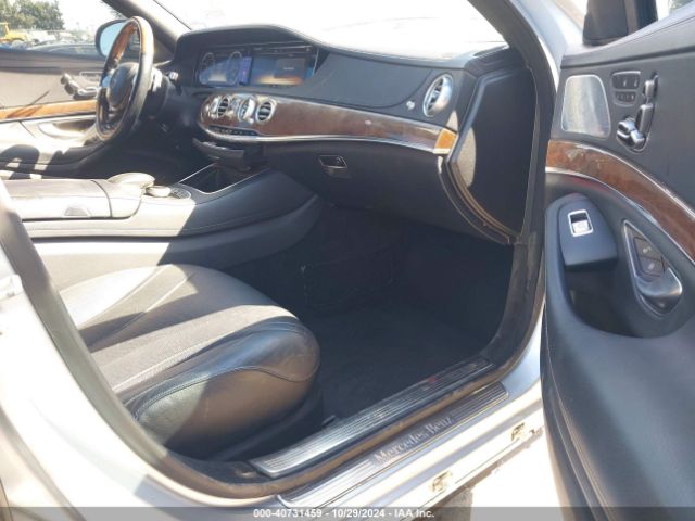 WDDUG8CB3EA066882 Mercedes-Benz S 550