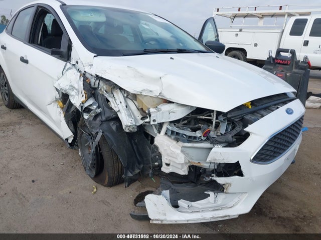 Ford 2016 2016 1FADP3E2XGL362246 Image 6