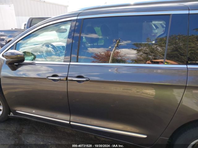 2C4RC1EG4HR669433 Chrysler Pacifica Touring-l Plus