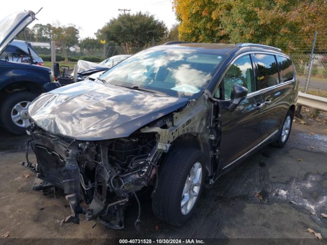 2C4RC1EG4HR669433 Chrysler Pacifica Touring-l Plus