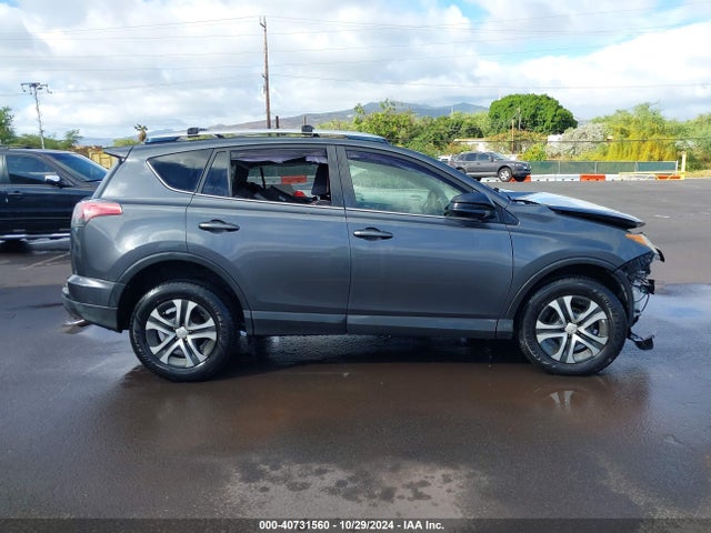 Toyota RAV4 LE 2016 JTMBFREVXGD186956 Image 14