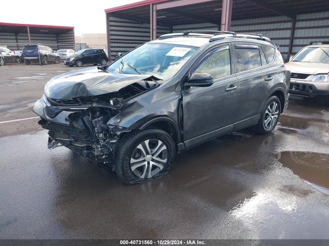 Toyota RAV4 LE 2016 JTMBFREVXGD186956 Image 2