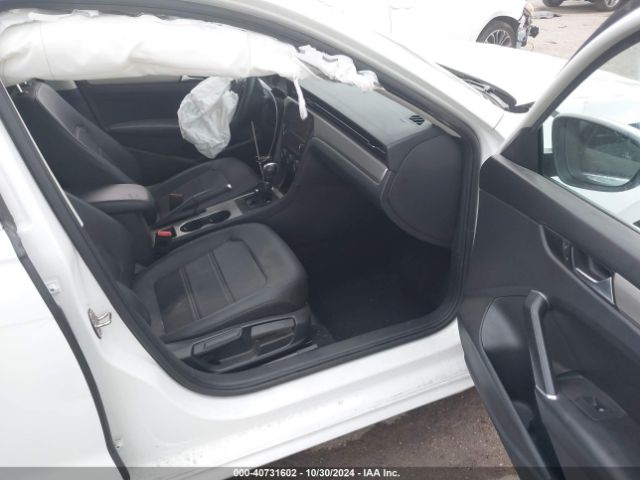 1VWSA7A39MC002449 Volkswagen Passat 2.0t Se