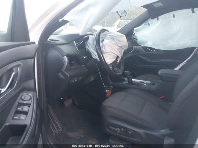 1GNERGKW1NJ146728 Chevrolet Traverse Fwd Lt Cloth