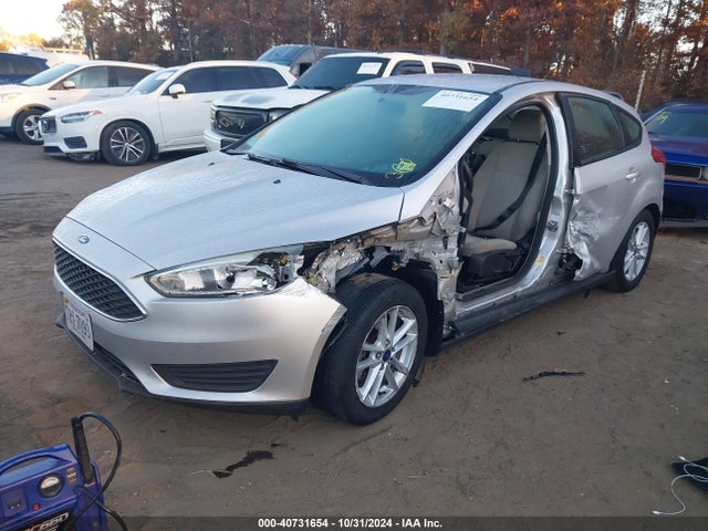 Ford FOCUS SE 2015 1FADP3K20FL302009 Image 2