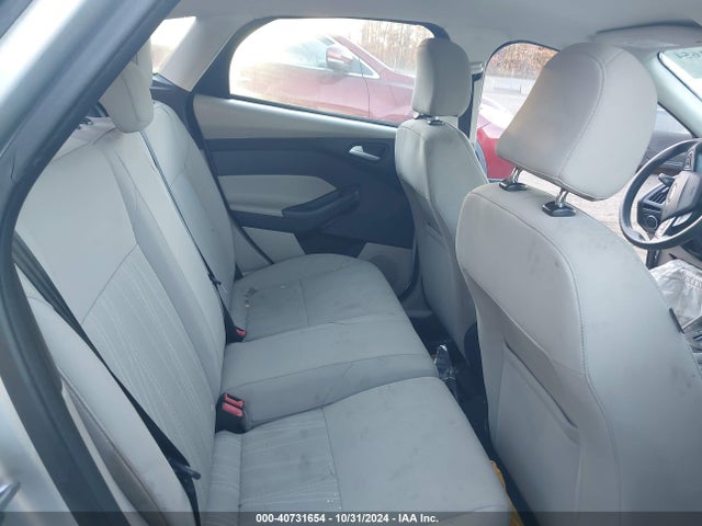 Ford FOCUS SE 2015 1FADP3K20FL302009 Image 8