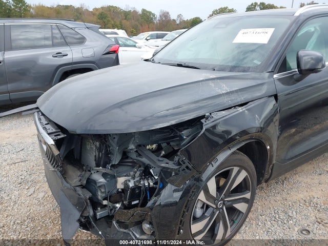 YV4L12UF9R2361035 Volvo Xc40 B5 Ultimate Bright Theme