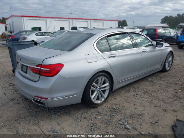 WBA7F0C52KGM24436 BMW 750i