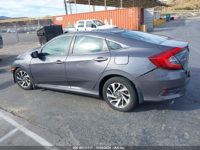 Honda CIVIC EX 2018 2HGFC2F78JH580811 Image 13