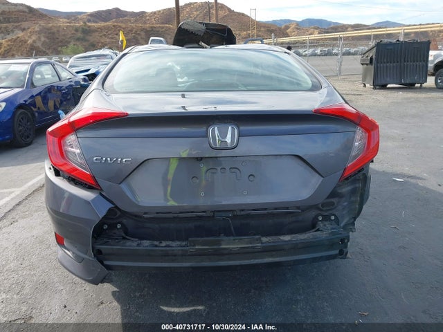 Honda CIVIC EX 2018 2HGFC2F78JH580811 Image 15