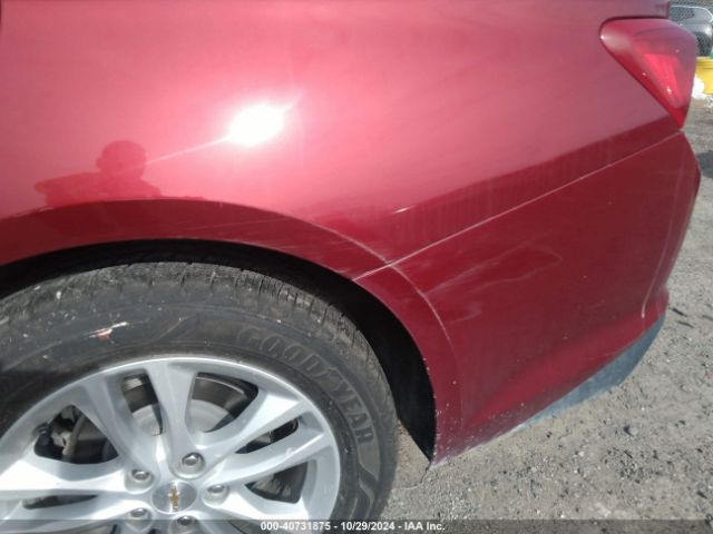 1G1ZD5ST0JF161505 Chevrolet MALIBU LT