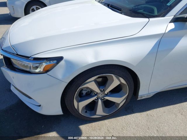 1HGCV1F97JA066357 Honda Accord Touring