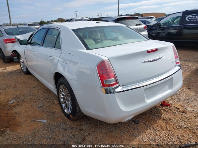 2C3CCAAG2EH378866 Chrysler 300