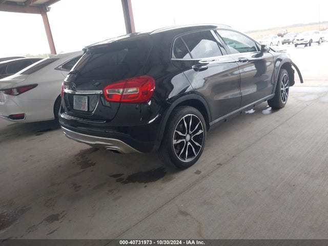 WDCTG4EB2HJ316364 Mercedes-Benz GLA 250