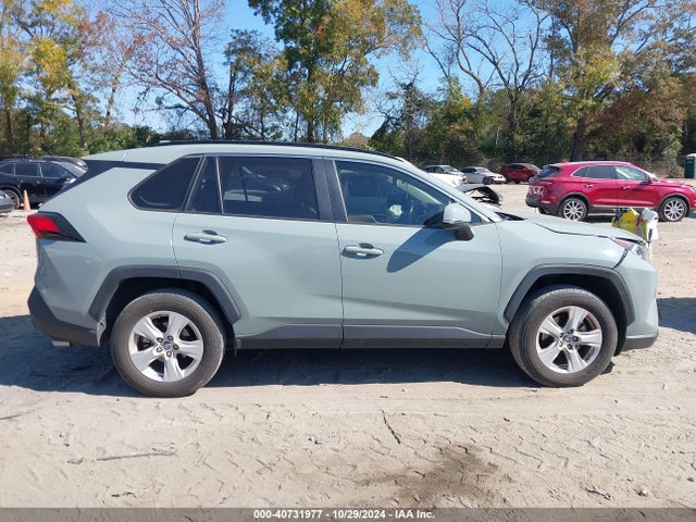 Toyota Rav4 Xle 2019 JTMW1RFV3KD007356 Image 13