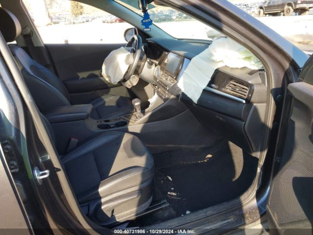 KNDCD3LD1M5463968 KIA Niro Plug-in Hybrid Ex