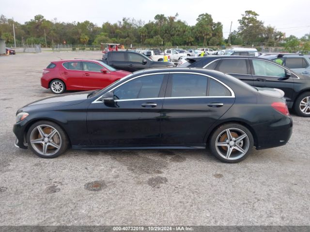 55SWF4JB0FU085124 Mercedes-Benz C 300 Luxury/sport