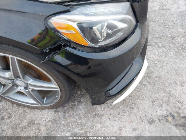 55SWF4JB0FU085124 Mercedes-Benz C 300 Luxury/sport