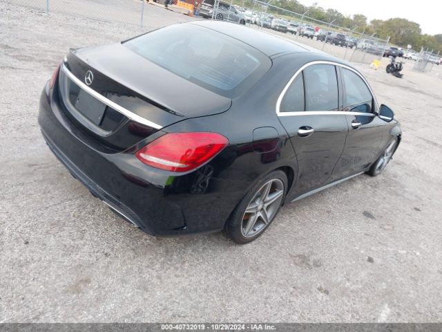 55SWF4JB0FU085124 Mercedes-Benz C 300 Luxury/sport