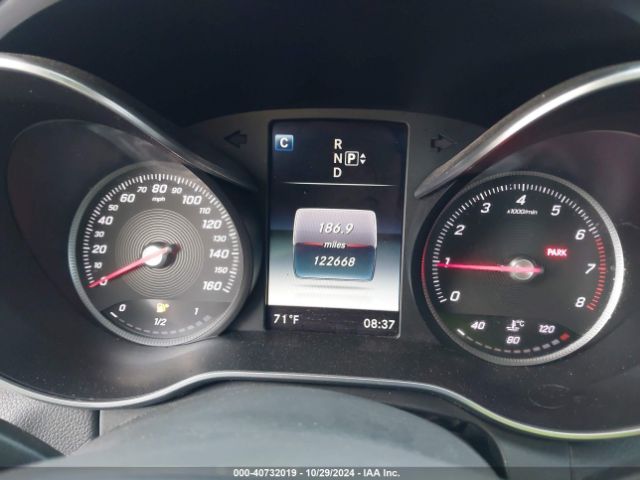 55SWF4JB0FU085124 Mercedes-Benz C 300 Luxury/sport