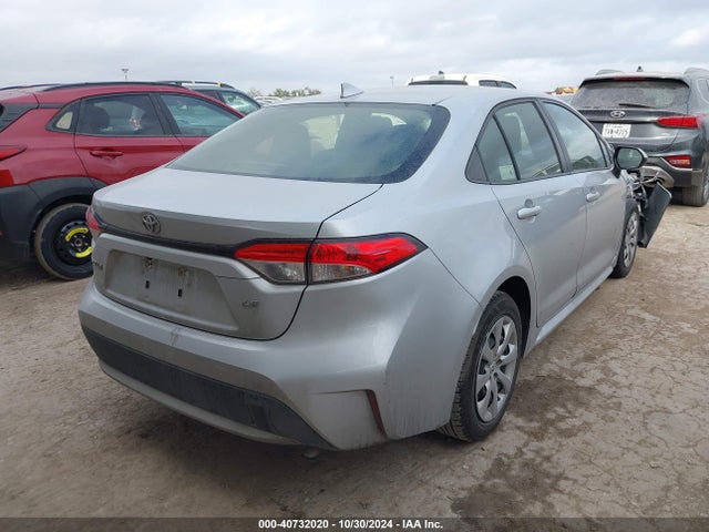 Toyota COROLLA LE 2021 JTDEPMAE8MJ160596 Image 4
