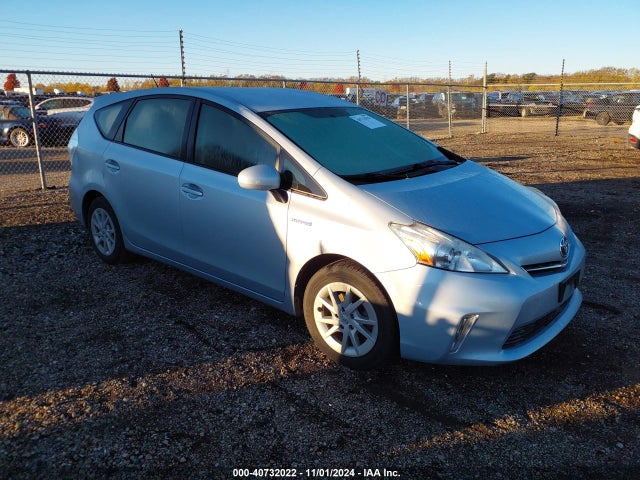 Toyota Prius V Two 2014 JTDZN3EU6EJ005890 Image 1