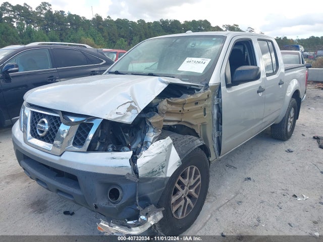 Nissan Frontier Sv 2018 1N6AD0EVXJN711008 Image 2