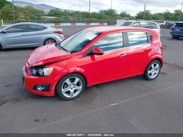 Chevrolet Sonic Ltz Auto 2016 1G1JE6SBXG4156548 Image 2