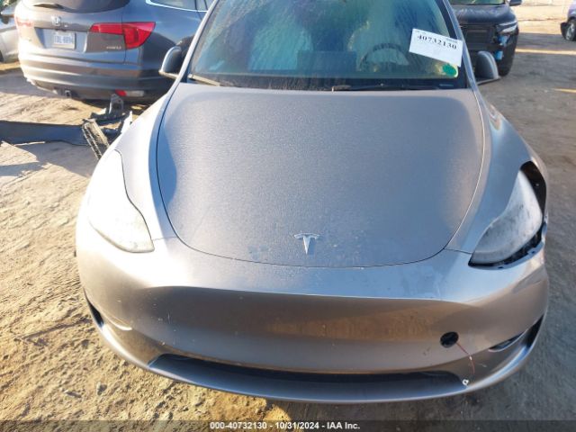 7SAYGDEE8RA300037 Tesla Model Y Long Range Dual Motor All-wheel Drive