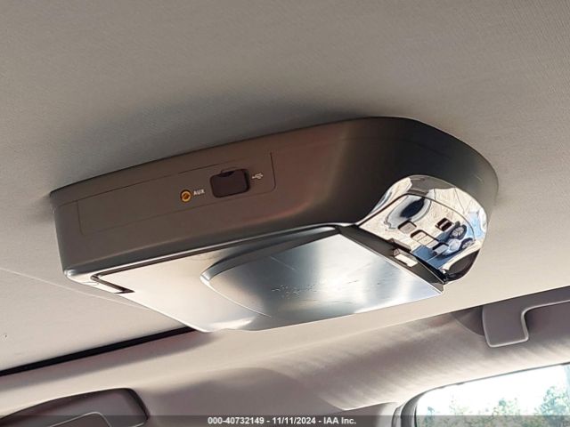 1GKS1BKC3KR263823 GMC YUKON SLT