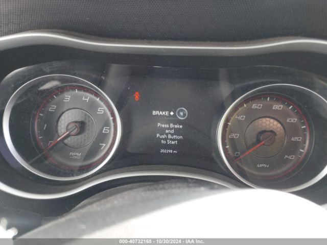 2C3CDXHG0GH323812 Dodge Charger Sxt
