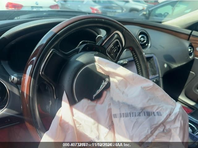 2012 JAGUAR XJ SAJWA2GB7CLV23451 Photo 6