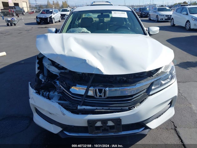 Honda ACCORD LX 2017 1HGCR2F39HA306508 Image 12