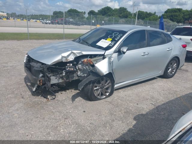 5XXGT4L30LG393200 KIA Optima Lx
