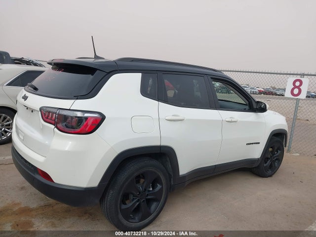 3C4NJCBB5MT587176 Jeep Compass Altitude Fwd