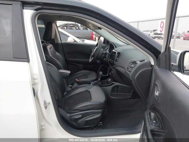 3C4NJCBB5MT587176 Jeep Compass Altitude Fwd