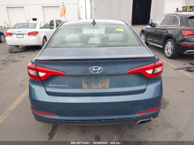 Hyundai SONATA SE 2015 5NPE24AF5FH200930 Image 15