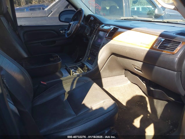 2013 CADILLAC ESCALADE 1GYS3DEF3DR230129 Photo 4