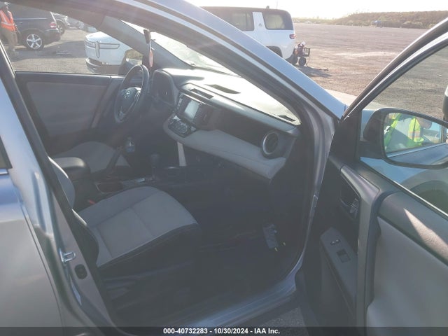 Toyota Rav4 Xle 2016 2T3RFREV6GW452328 Image 5
