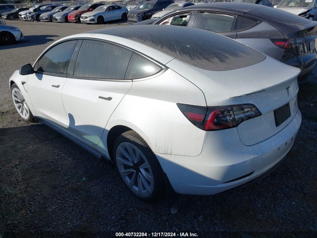2022 TESLA MODEL 3 5YJ3E1EB0NF293454 Photo 2