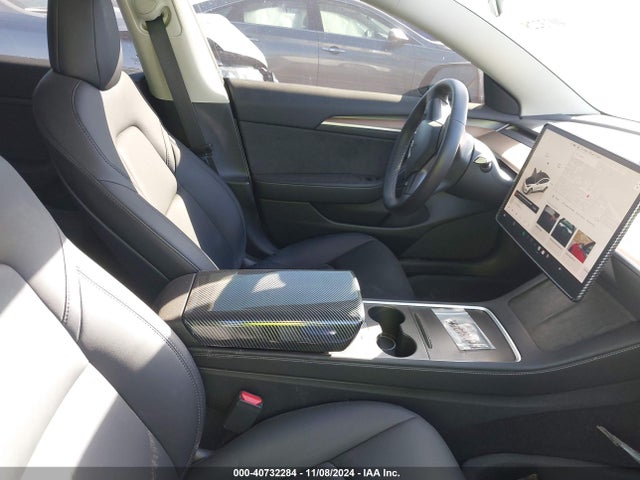 2022 TESLA MODEL 3 5YJ3E1EB0NF293454 Photo 4