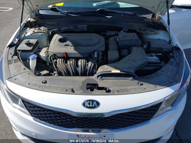 KIA Optima Lx 2018 KNAGT4L3XJ5202445 Image 10