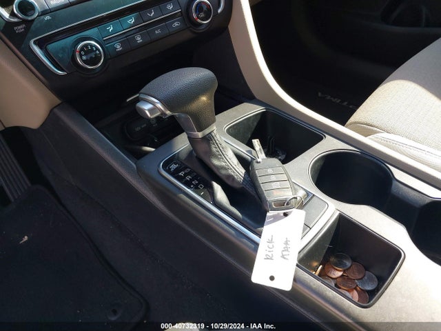 KIA Optima Lx 2018 KNAGT4L3XJ5202445 Image 11
