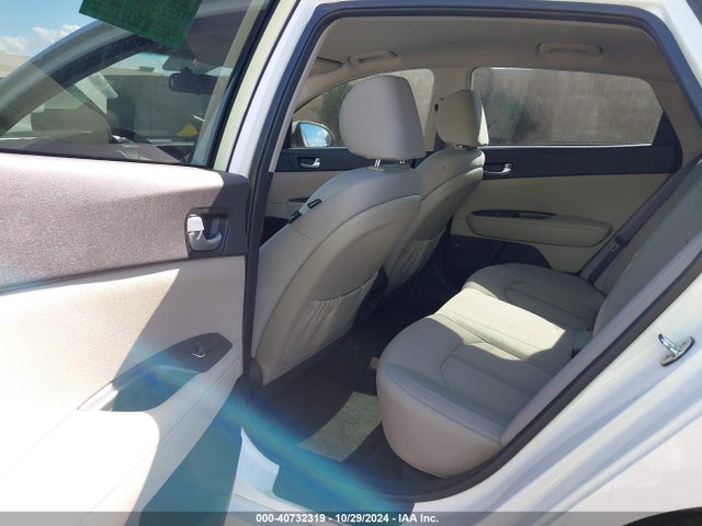 KIA Optima Lx 2018 KNAGT4L3XJ5202445 Image 8