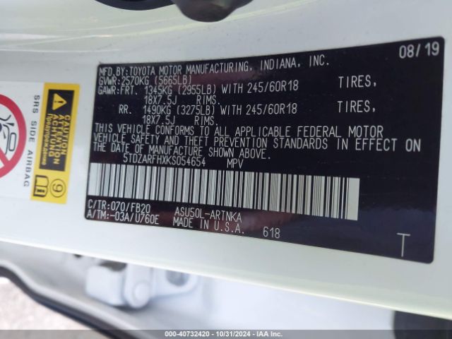 5TDZARFHXKS054654 Toyota Highlander Le