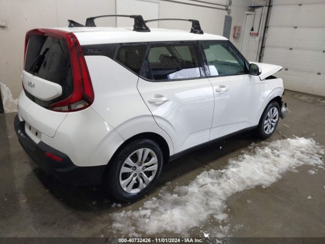 KNDJ23AU8N7803543 KIA SOUL LX